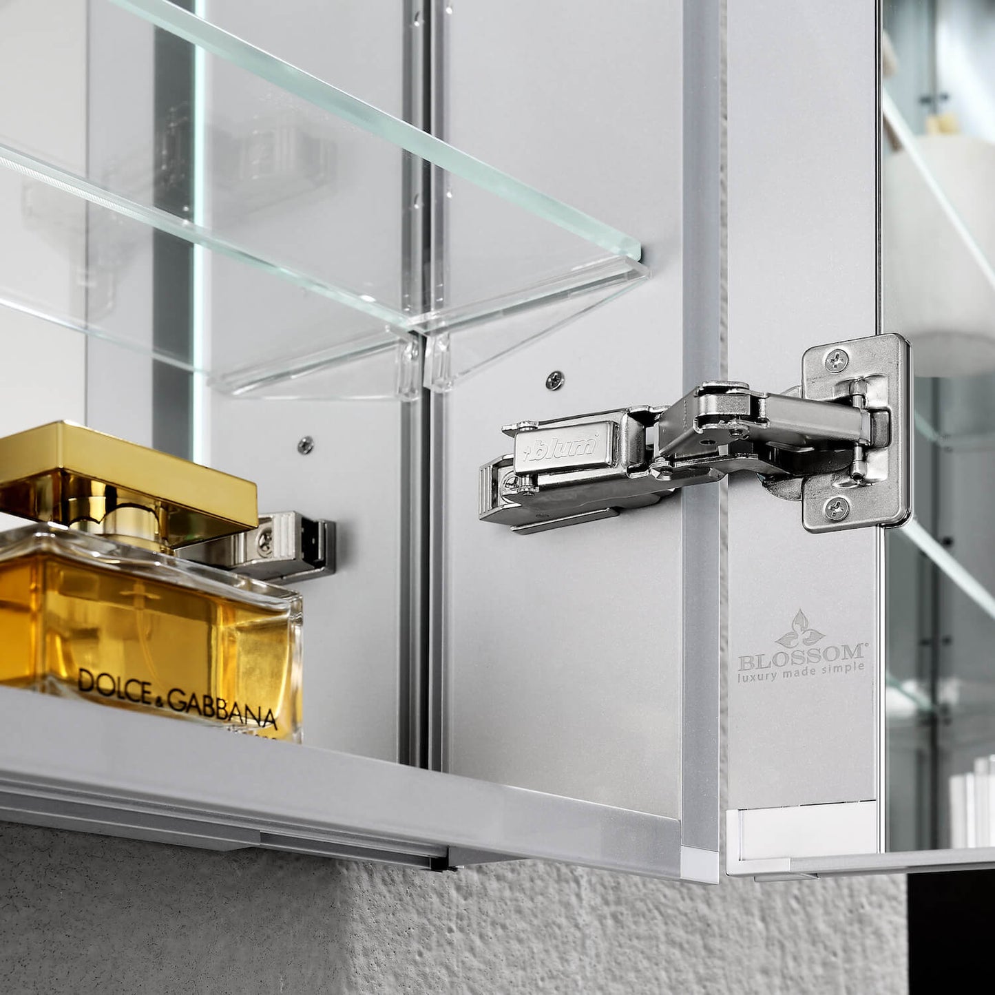 Asta - LED Medicine Cabinet
