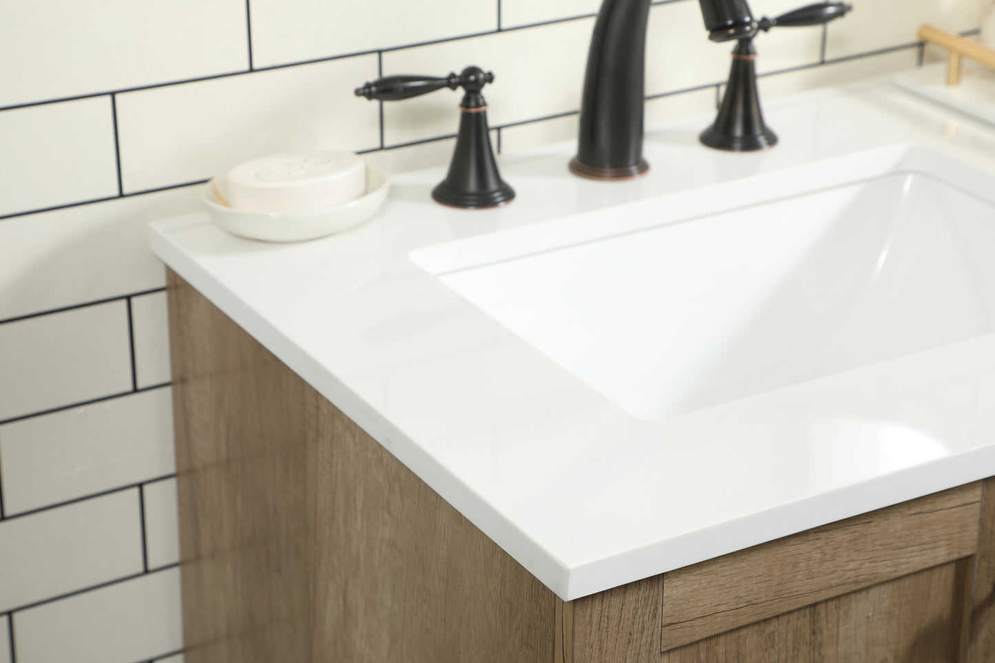 36 inch Single bathroom vanity in natural oak VF2836NT