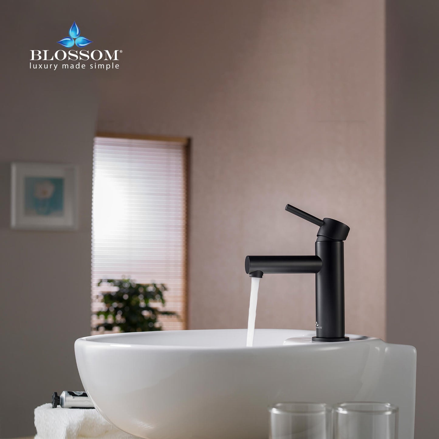Single Handle Lavatory Faucet – Matte Black - F01 116