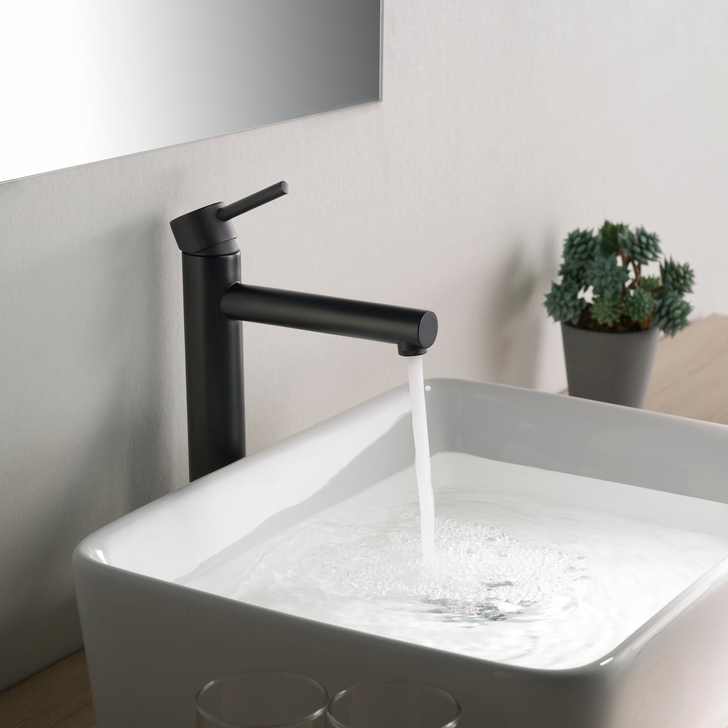 Single Handle Lavatory Faucet – Matte Black - F01 117