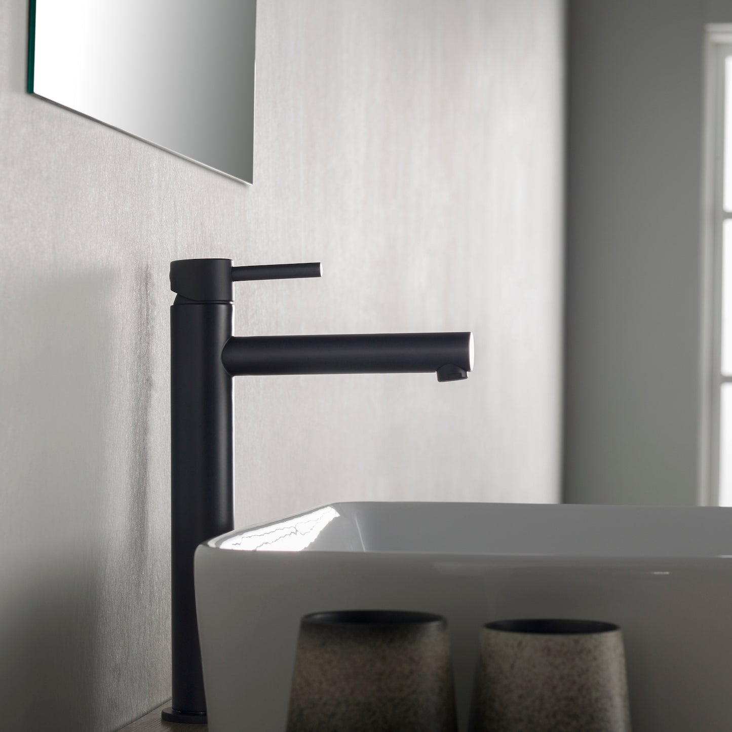 Single Handle Lavatory Faucet – Matte Black - F01 117