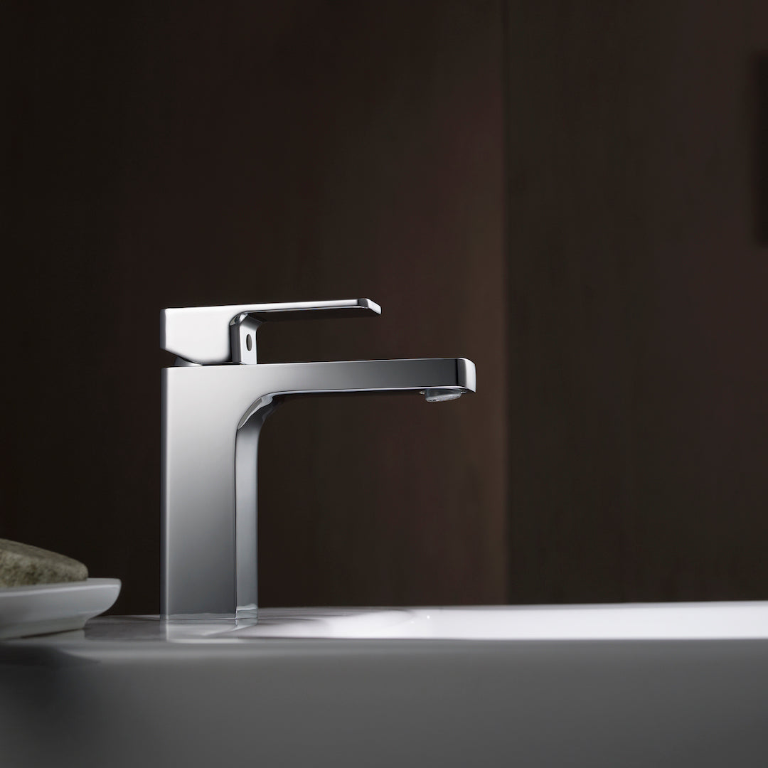 Single Handle Lavatory Faucet – Chrome - F01 118