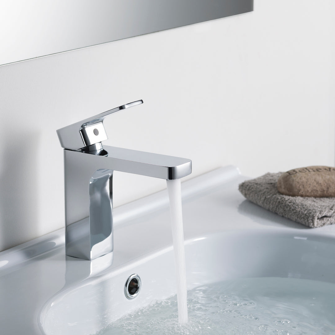 Single Handle Lavatory Faucet – Chrome - F01 118