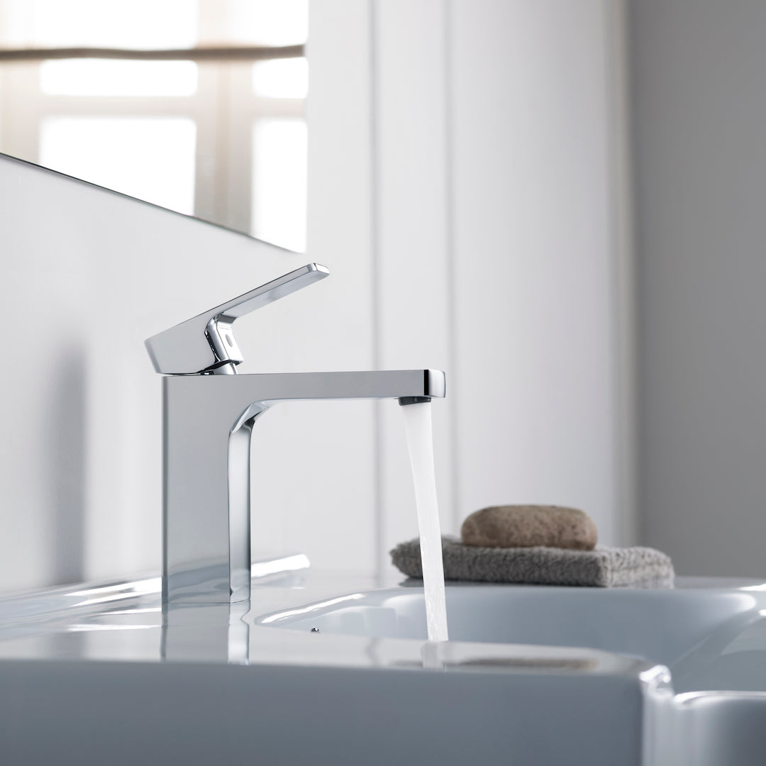 Single Handle Lavatory Faucet – Chrome - F01 118