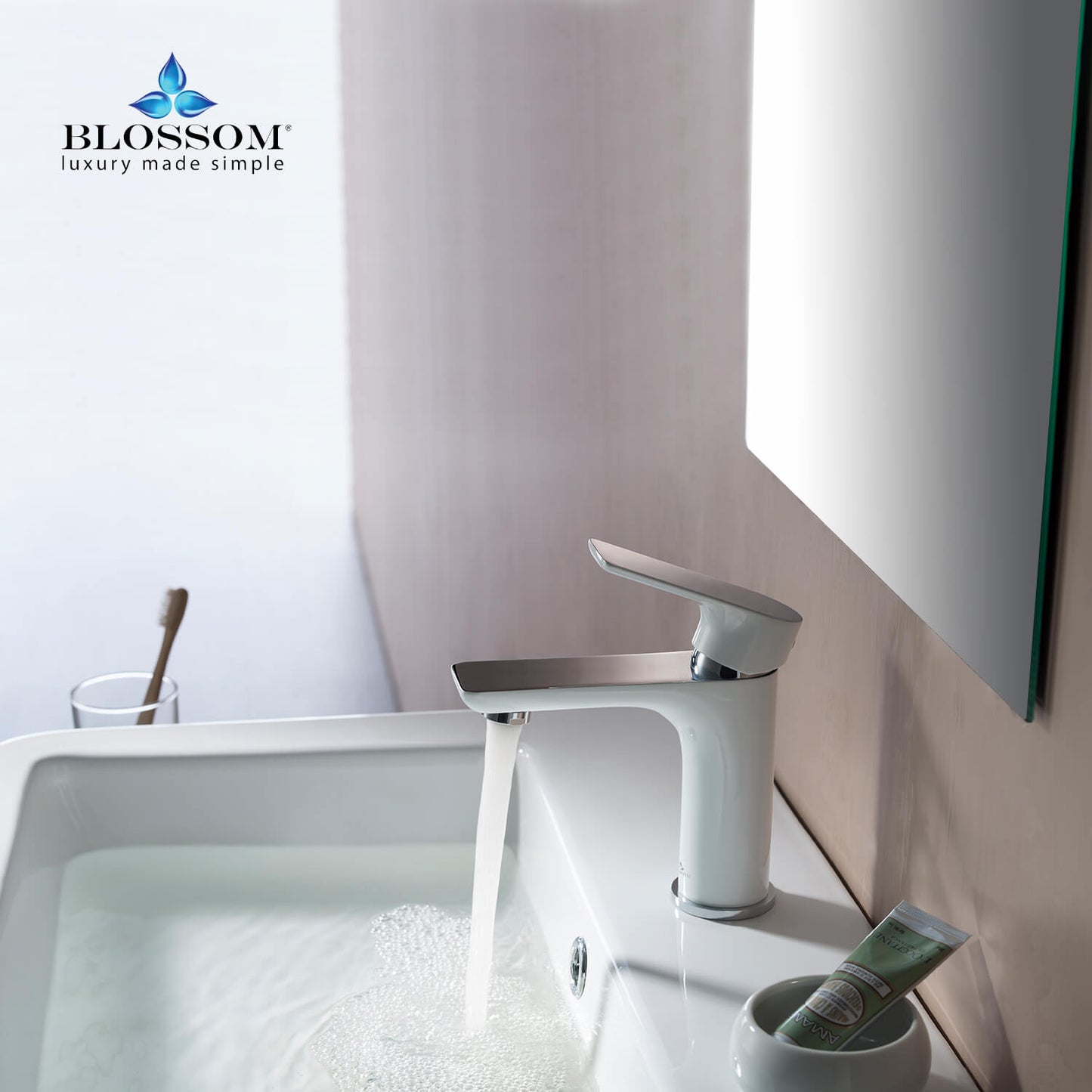 Single Handle Lavatory Faucet – Chrome/White - F01 120