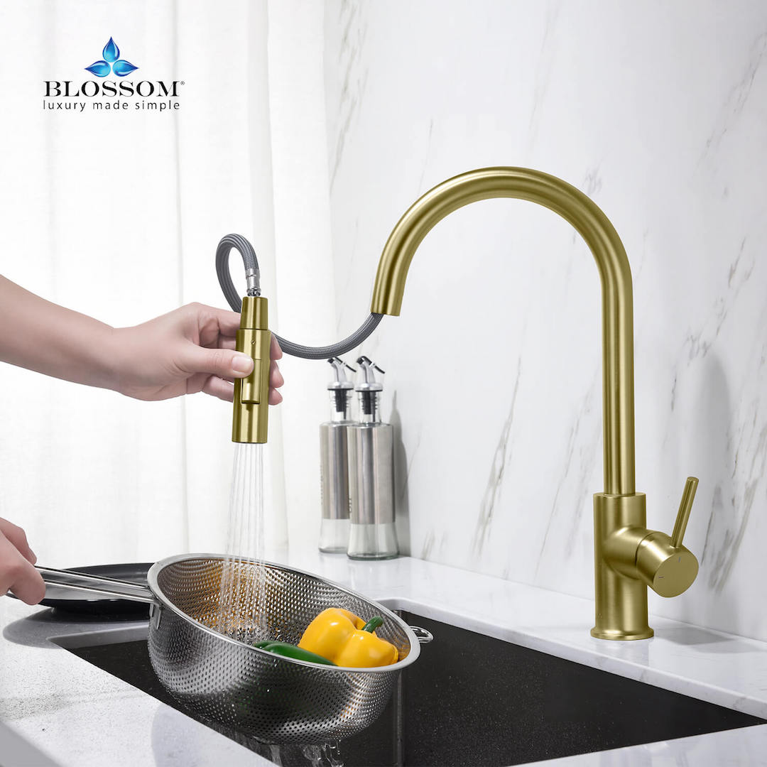 Kitchen – Single Handle Pull Down Brush Gold Faucet - F01 206