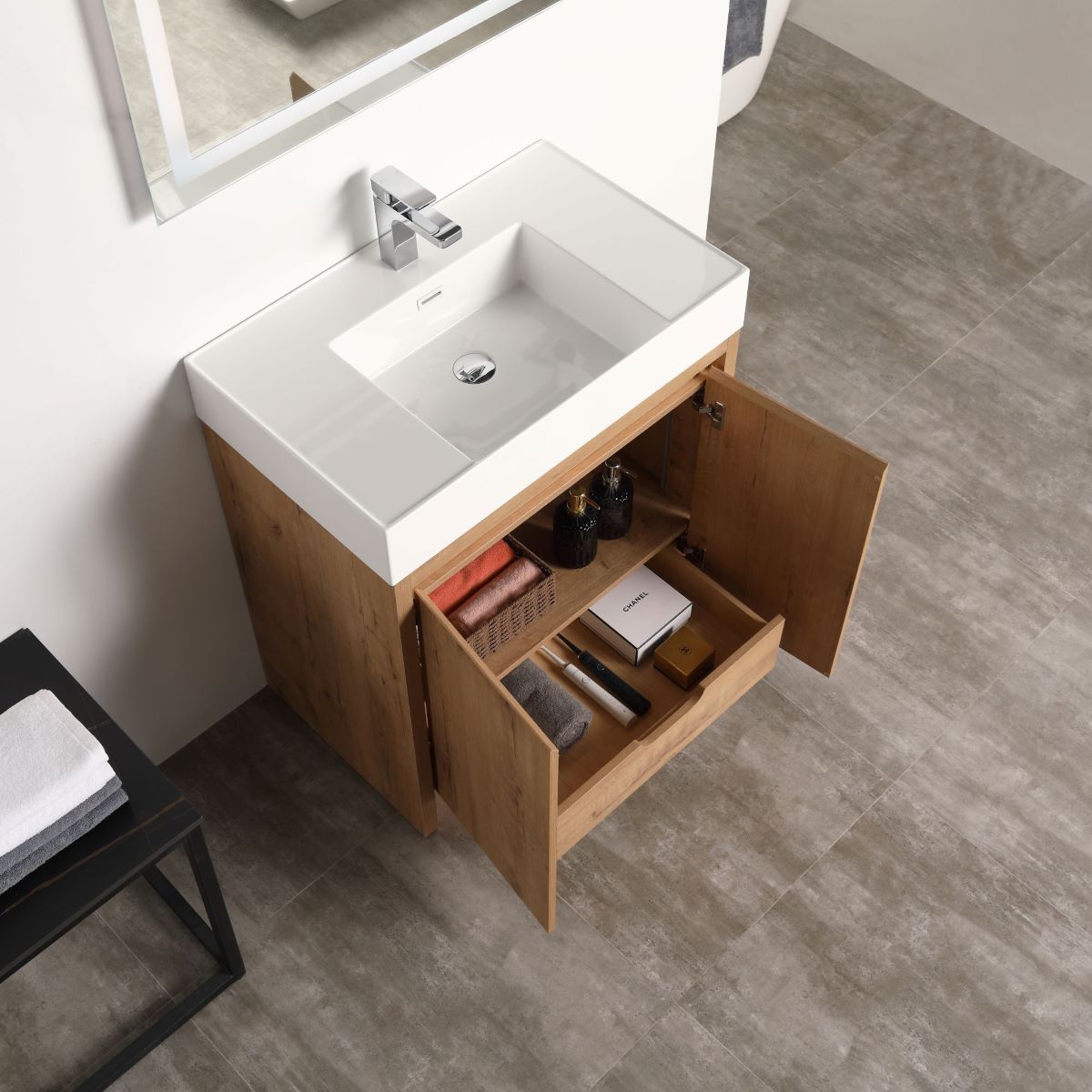 Capri 30″ Classic Oak Vanity (Dual LED Illuminated)