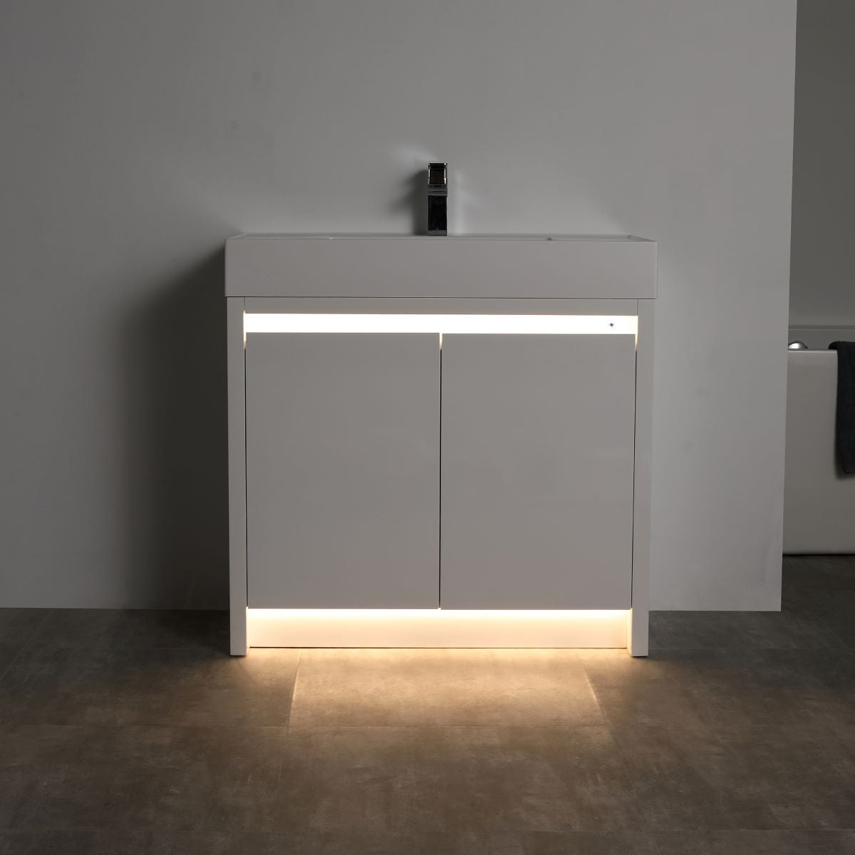 Capri 36″ Glossy White Vanity (Dual LED Illuminated)