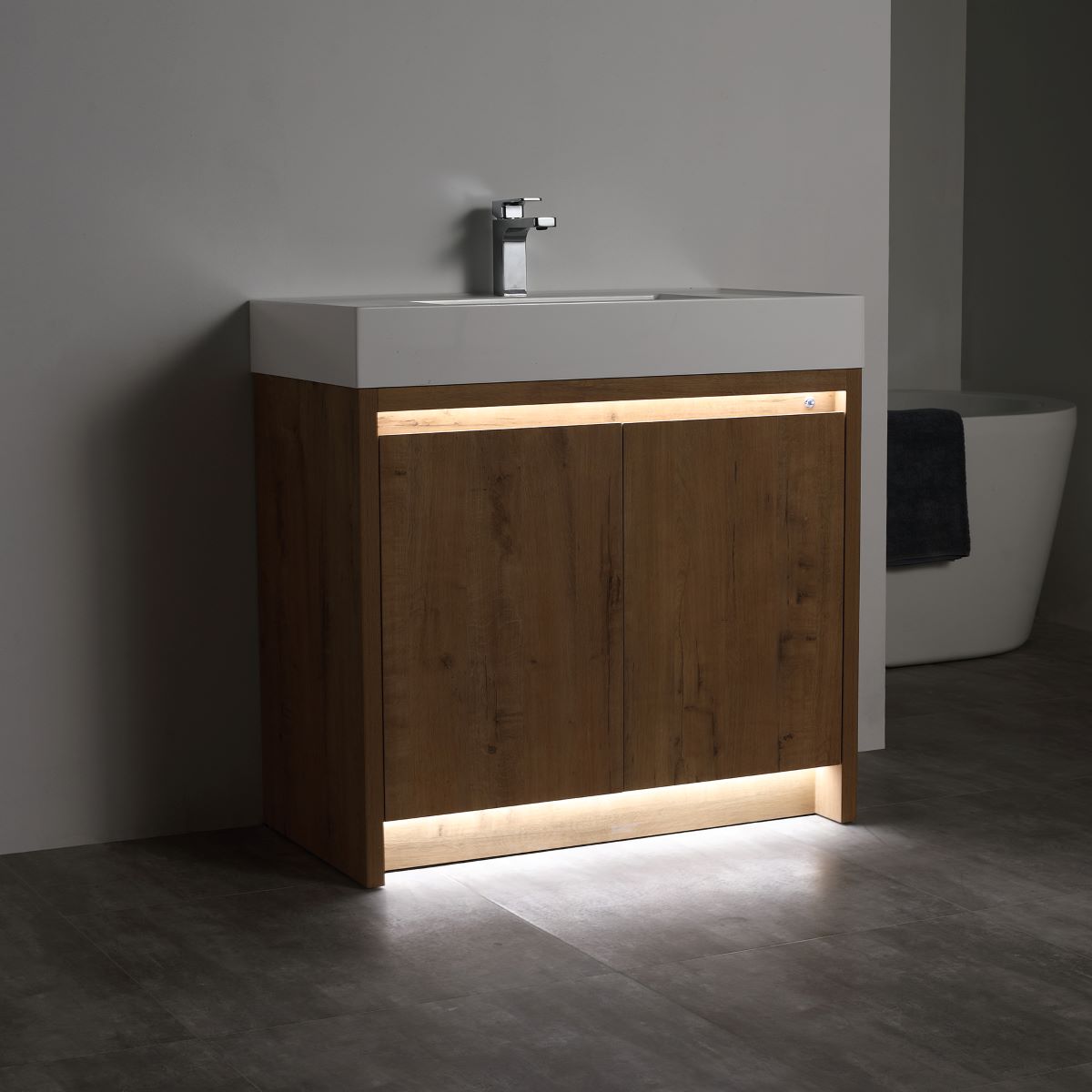 Capri 36″ Classic Oak Vanity (Dual LED Illuminated)